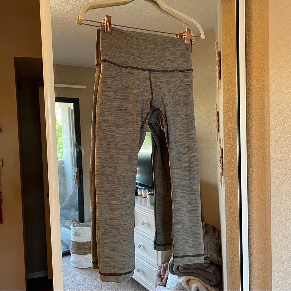 Lululemon cropped align legging